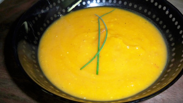 curried acorn squash and tomato soup