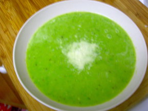 peppery pea soup