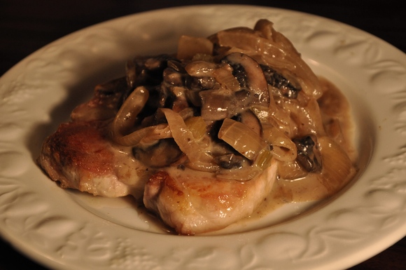 Pork_chop_and_mushroom_sauce_food52_2