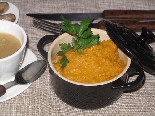 Cumin-scented puree of  Autumn 'oranges' 