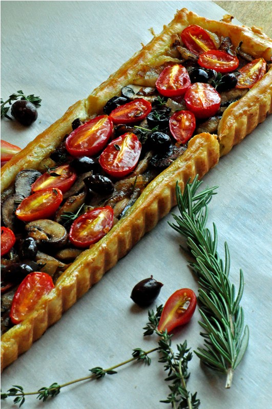 Pissaladière~ A French Tart with Caramelized Onions, Mushrooms & Tomatoes