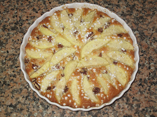 Apple cake