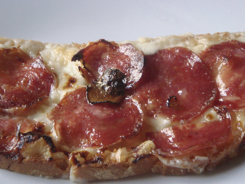 Grilled Taleggio cheese, Salami and Truffle Honey - Crostone di Taleggio, Salami con Miele Tartufato