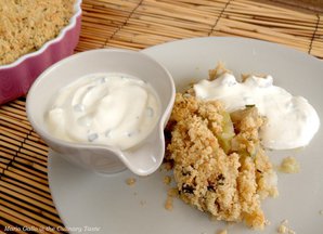 Leek and Sunchoke Savory Crumble with Greek Yoghurt Sauce