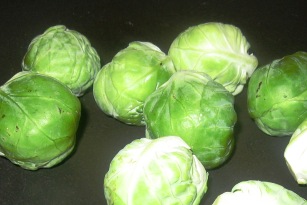 Roasted Brussels Sprouts with Sesame Seeds
