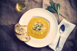 Tuscan White Bean Soup with Sage 