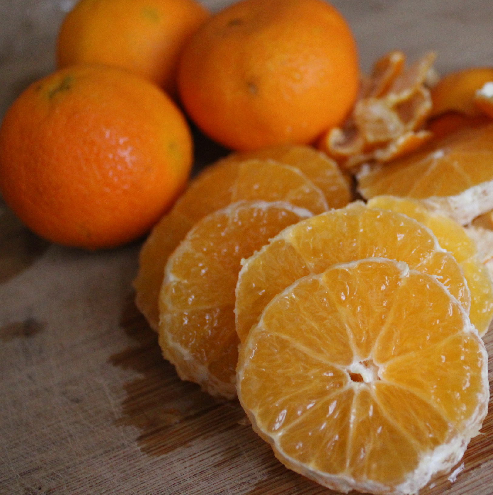 Festive Clementine and Avocado Salad
