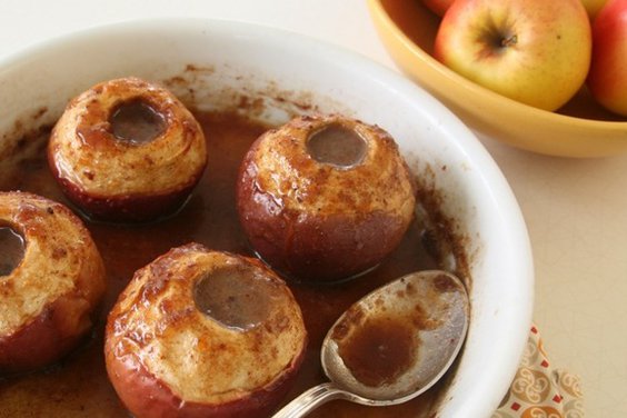Apples Baked in Cider