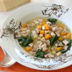 Turkey soup with butternut squash, white beans and spinach