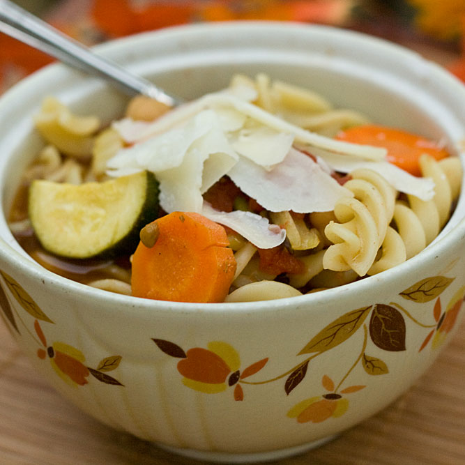 Slow Cooker Minestrone Soup