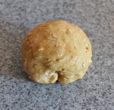 Heavenly Oatmeal-Molasses Rolls