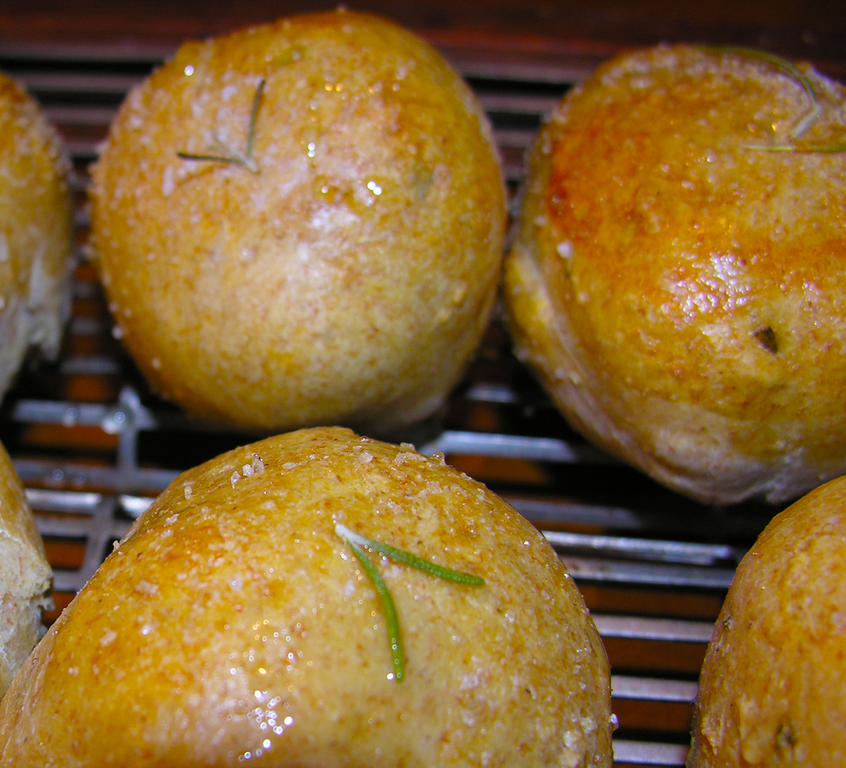 Rosemary lemon rolls 