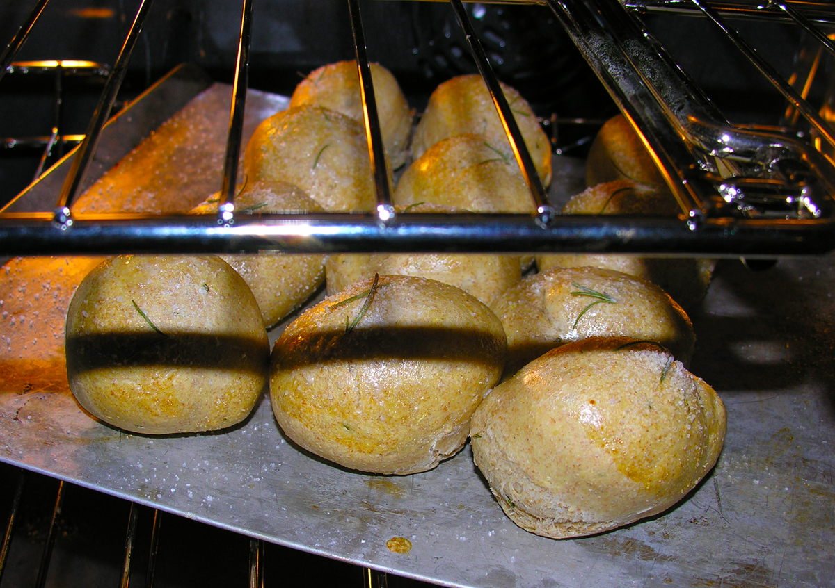 Rosemary lemon rolls 