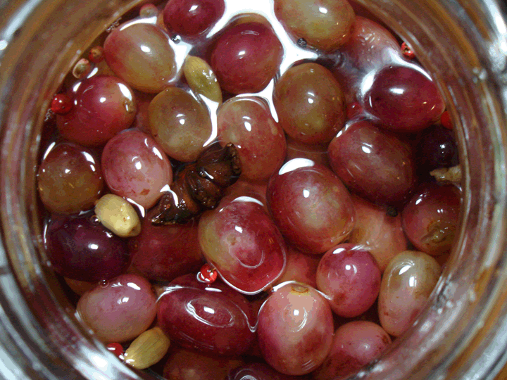 Pickled Grapes