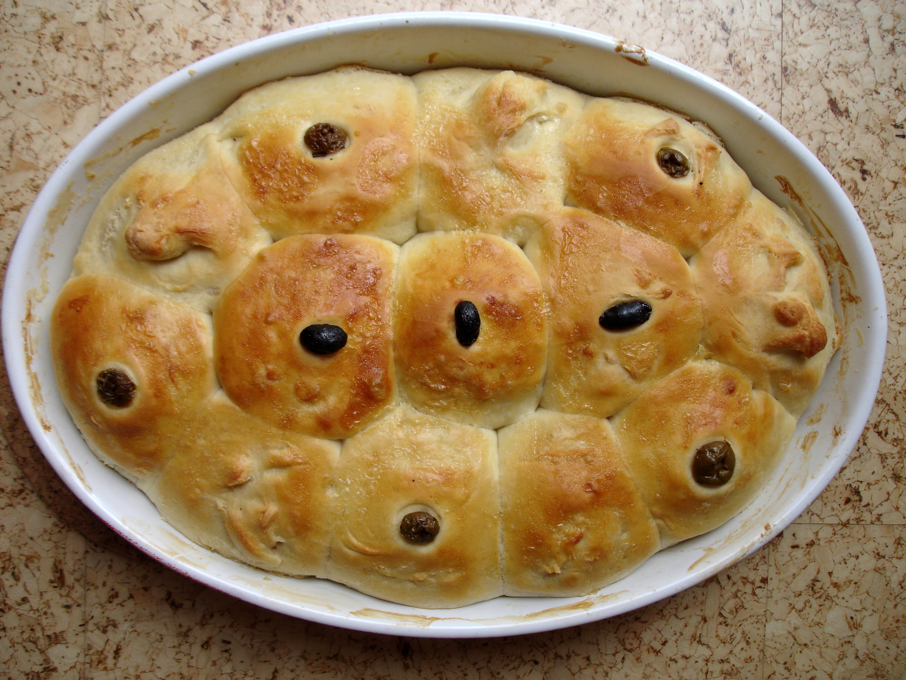  Three way pull-apart rolls 
