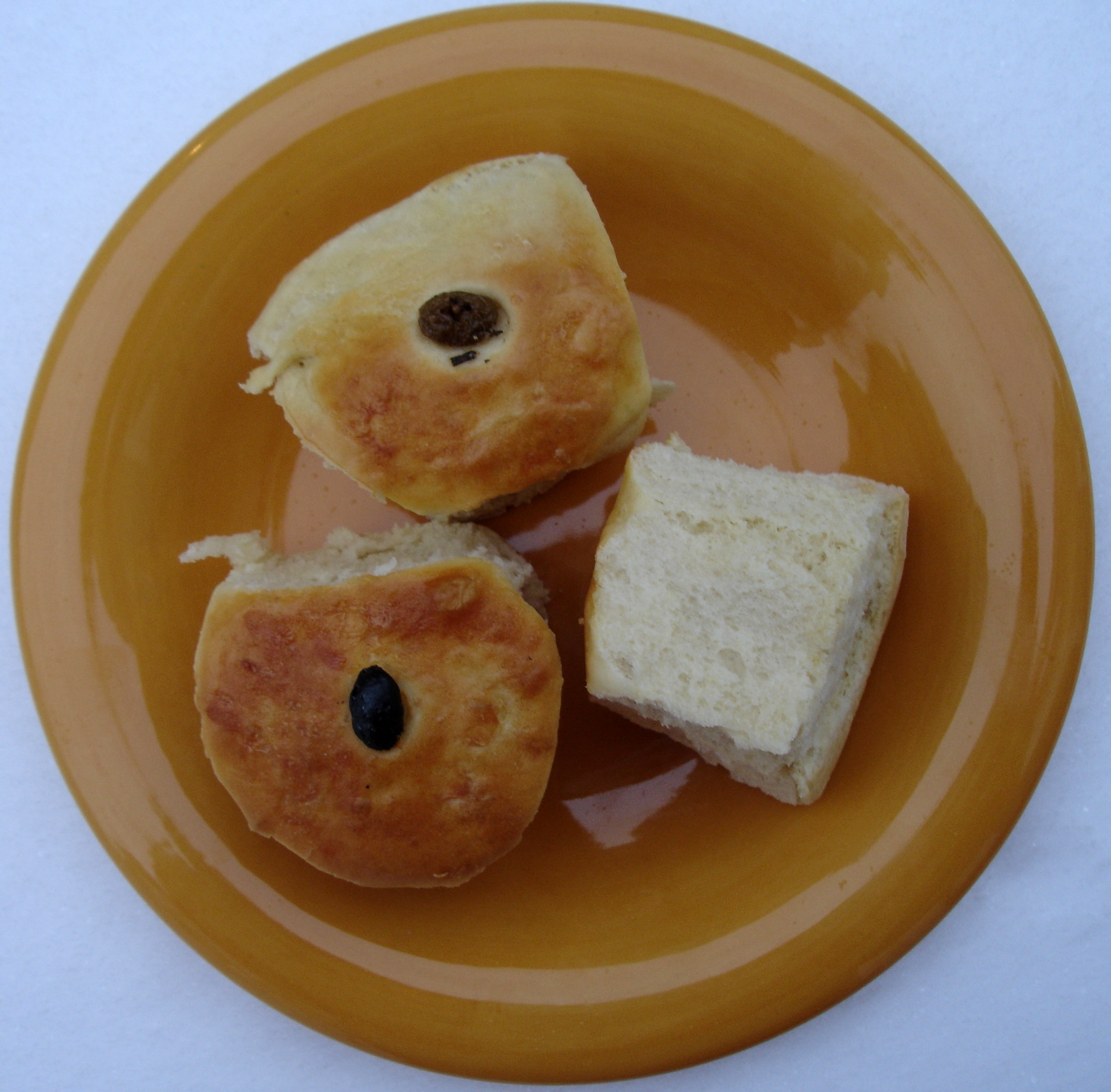  Three way pull-apart rolls 