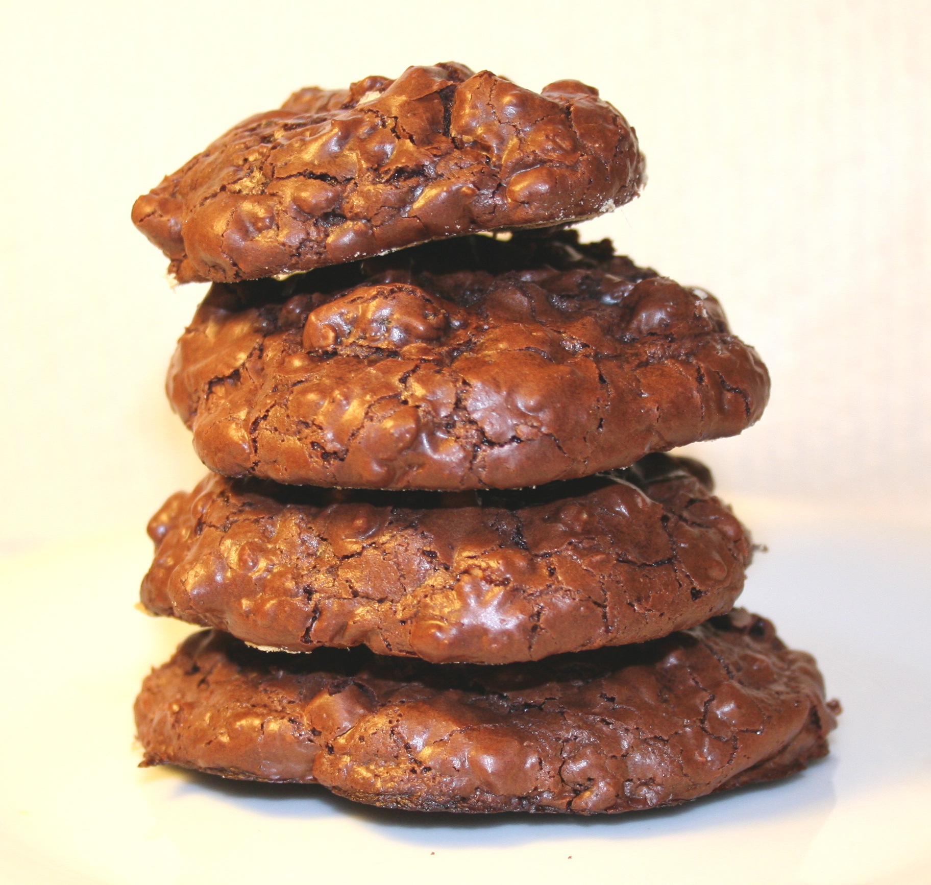 Chewy chocolate cookies with Rum-soaked raisins