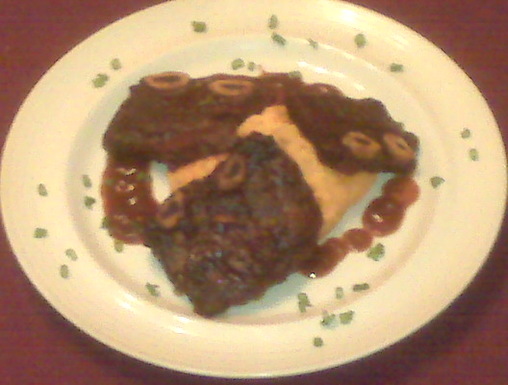 Short_ribs_w_sweet_potato_mash_1