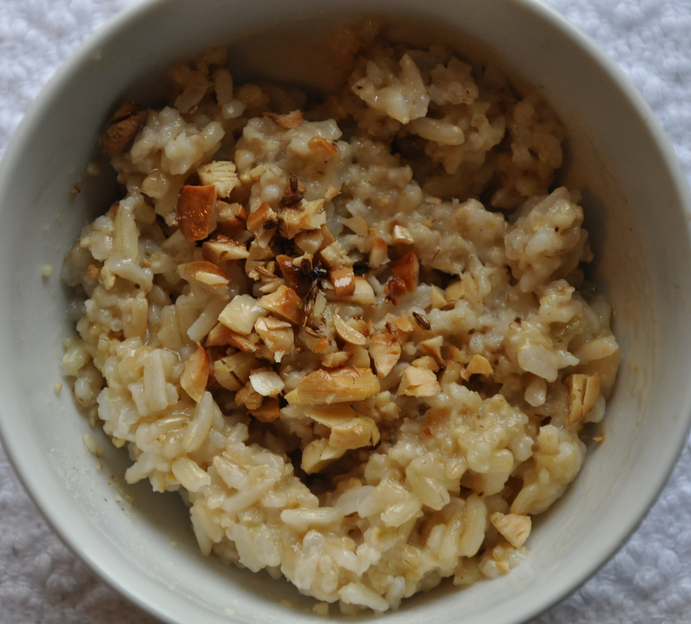 Sweet and Savory Oat and Brown Rice Porridge (Quick Version)