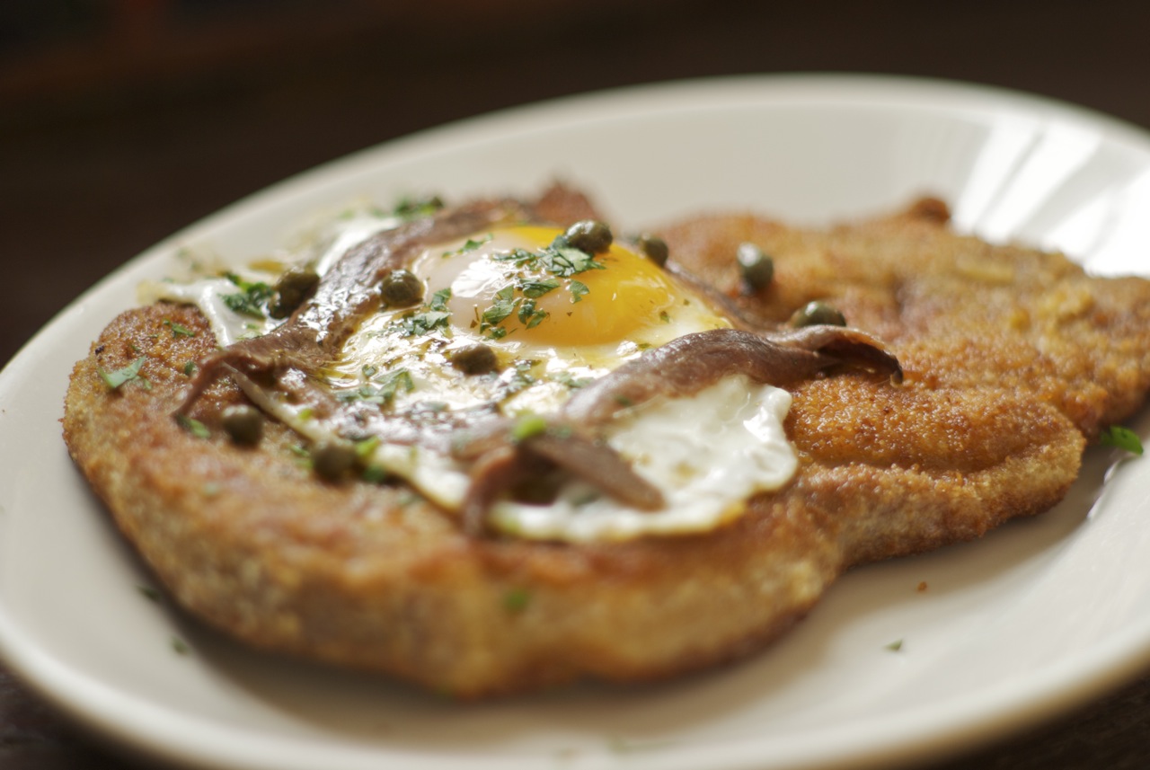 Schnitzel a la Holstein