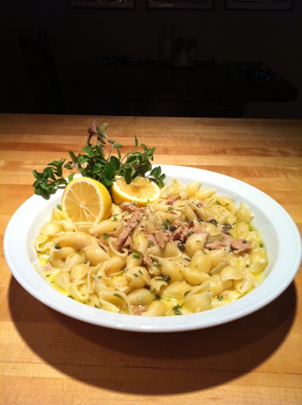 PASTA WITH TUNA, LEMON, CAPERS AND CREAM