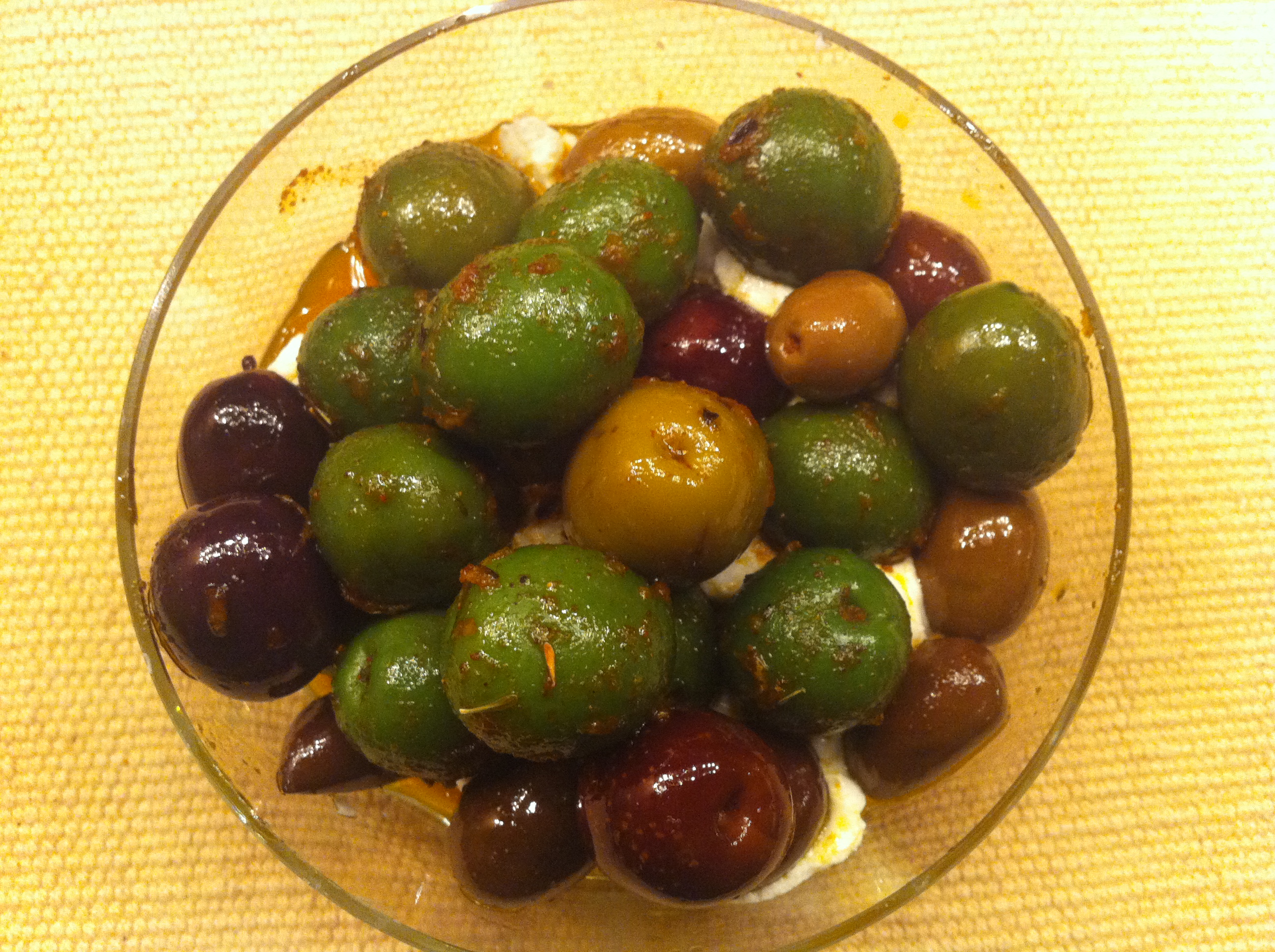 Lemon Perfumed Warm Olives 