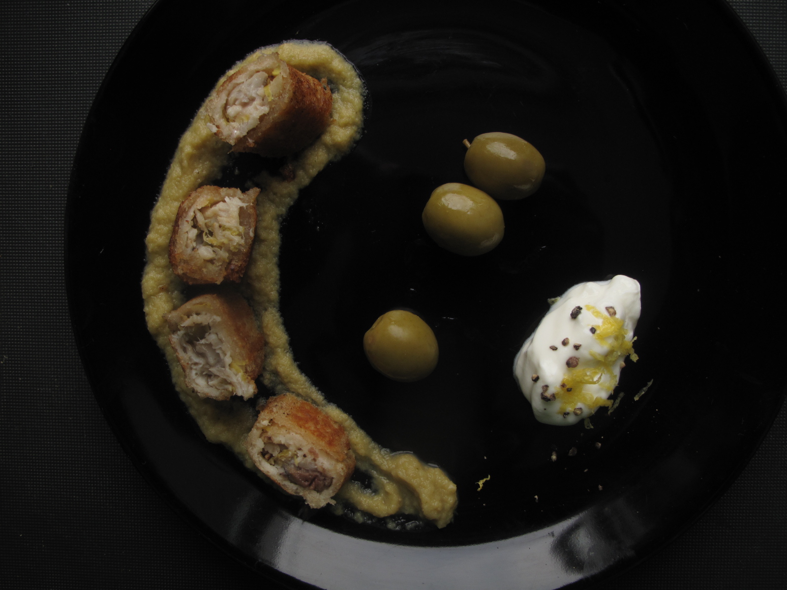 Smoked Mackerel Roll with Olive-Apple sauce