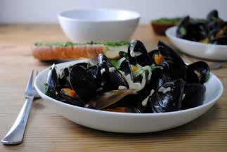 Mussels in Arak