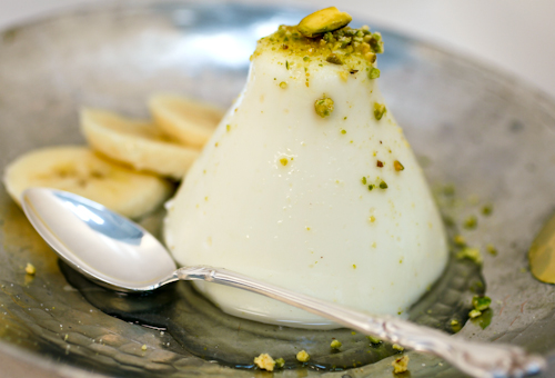 Ashtaliyeh or cream pudding