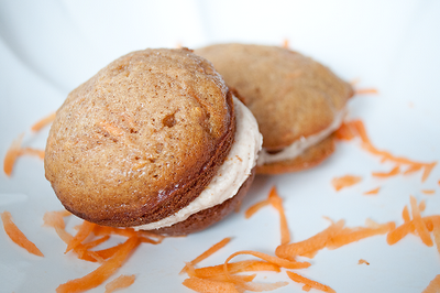Carrot Cake Whoopie Pies with Cinnamon Cream Cheese Frosting