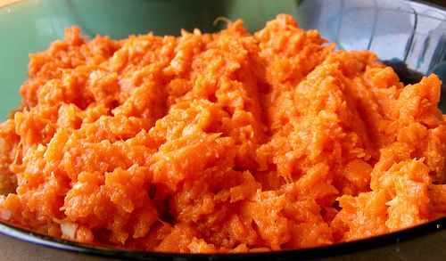 Carrot hummus