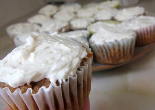 Carrot_cake_cupcakes
