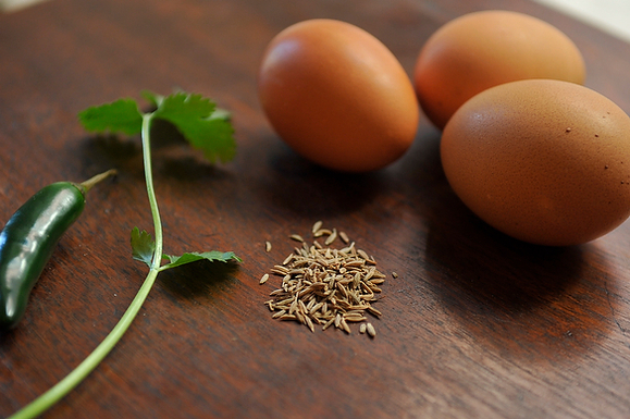 'Khagina': Aromatic Scrambled Eggs the Afghani / Pakistani way