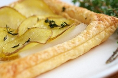 Savory_taro_feta_tartlet