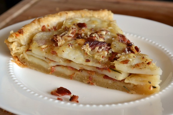 Potatotartrosemarybacongruyere