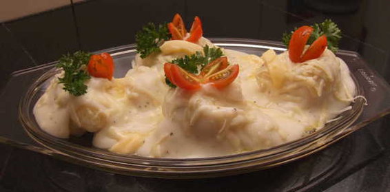 Mashed Potatoes Stuffed with Ground Beef 