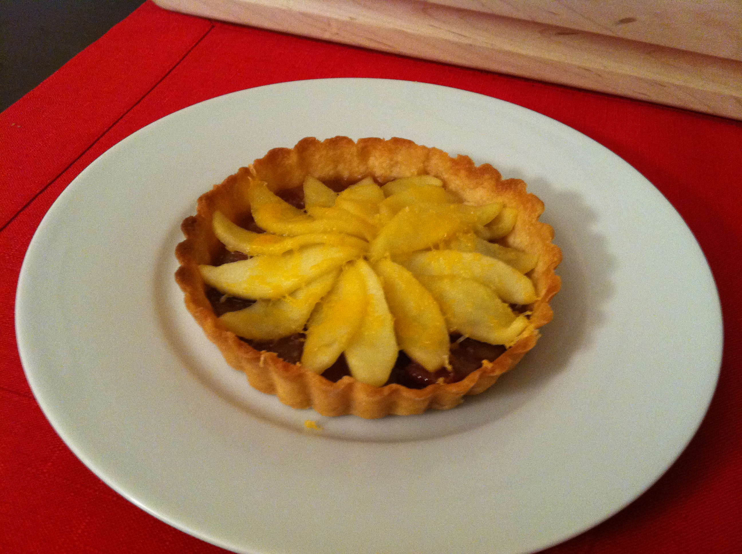ABC Tart: Apple, Bacon and Cheddar