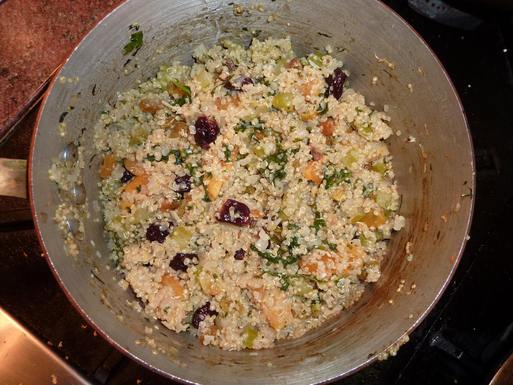 Medium_stuffing_on_the_stove_2_