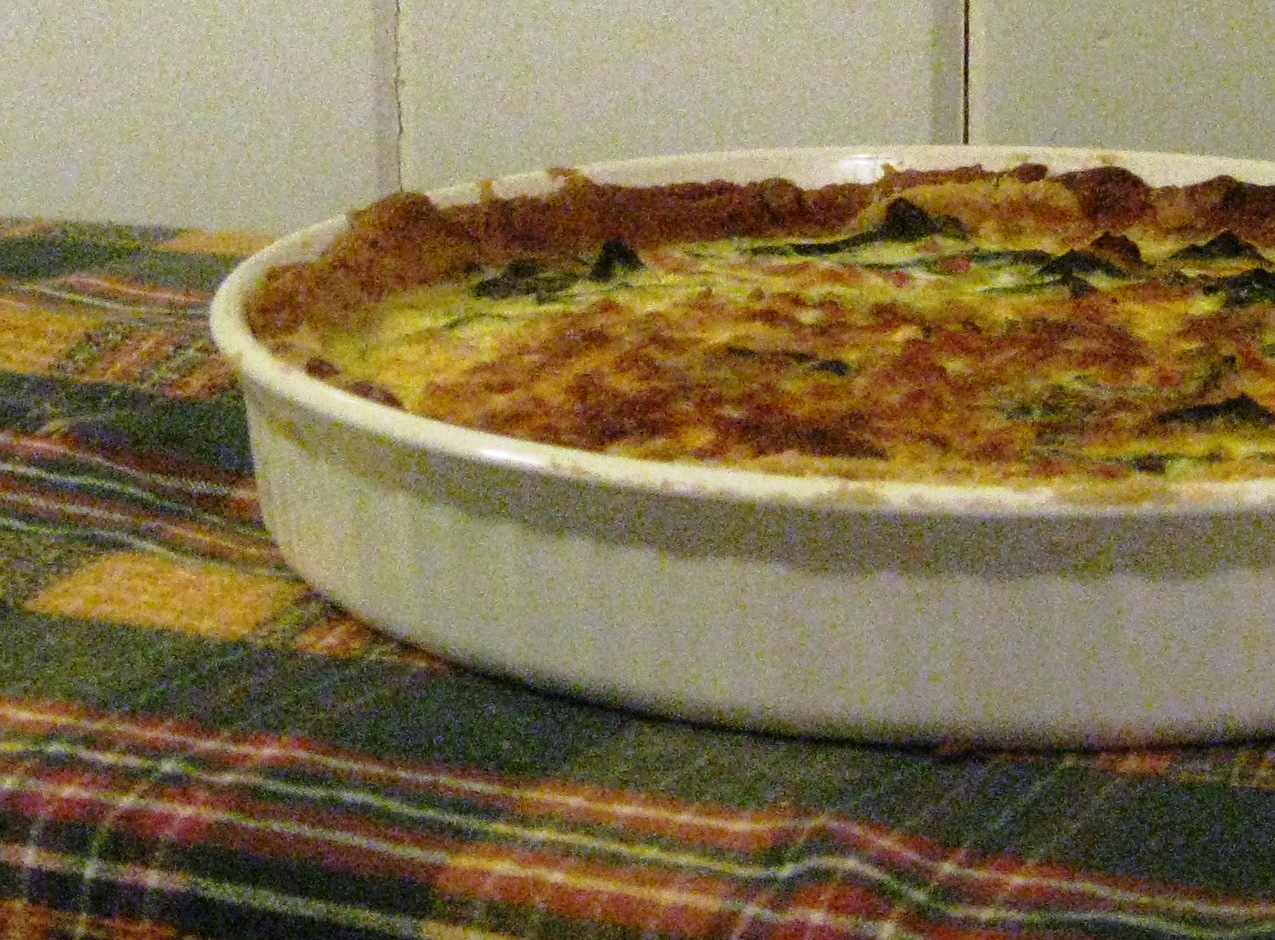 Gluten-free quiche with collard greens, ham and leeks