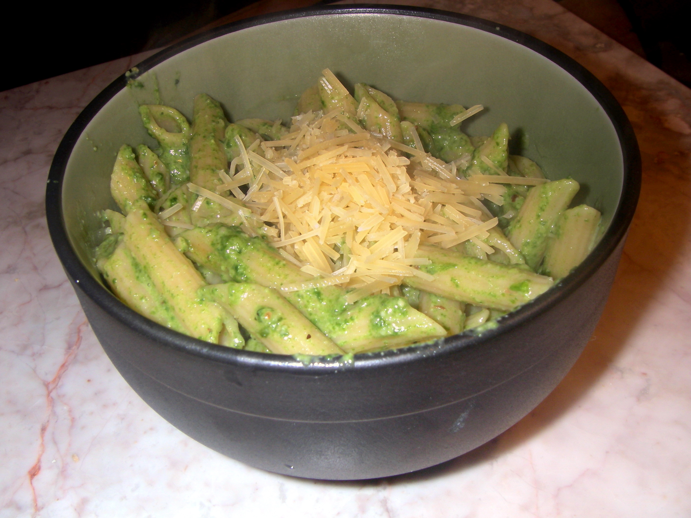 Penne with Creamy Arugula Ricotta Pesto