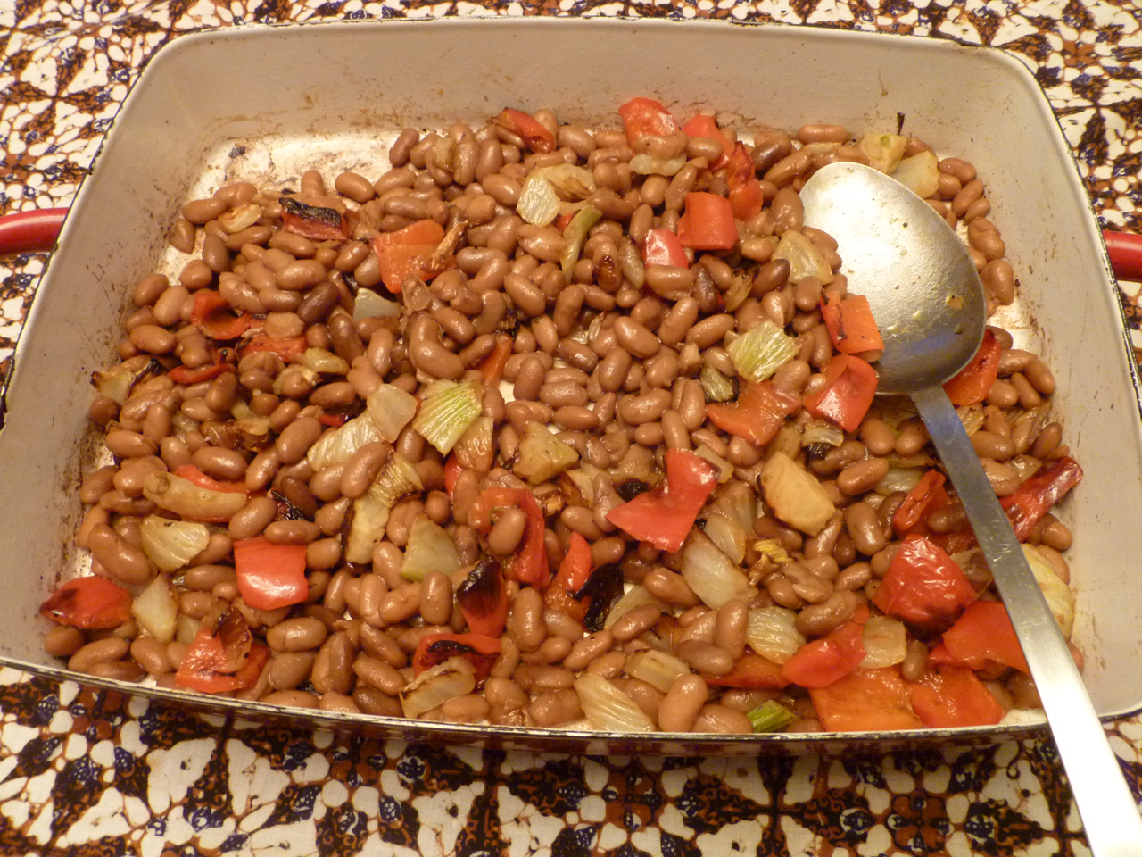 Roasted red peppers and fennel beans