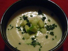 Look Ma No Dairy! - Creamy Parnsnip Soup with Granny Smith Apples (Vegan, Gluten Free)
