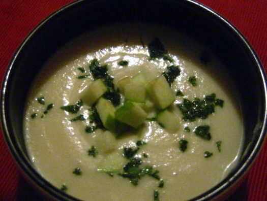Look Ma No Dairy! - Creamy Parnsnip Soup with Granny Smith Apples (Vegan, Gluten Free)