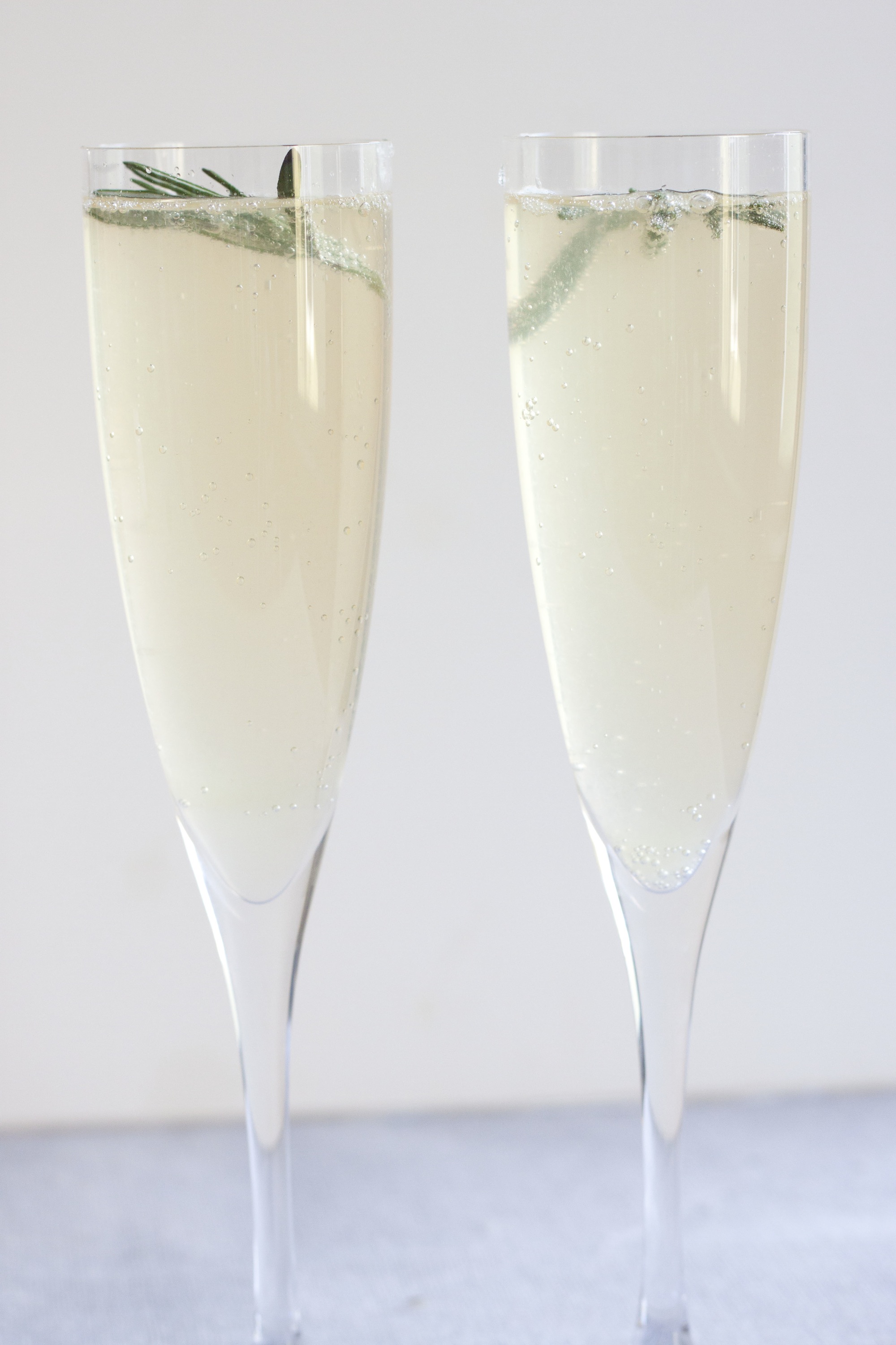 Rosemary lemon sparkler