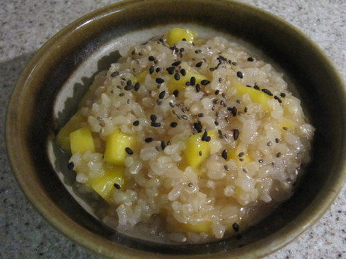Sweet Rice with Mango, Chia and Black Sesame