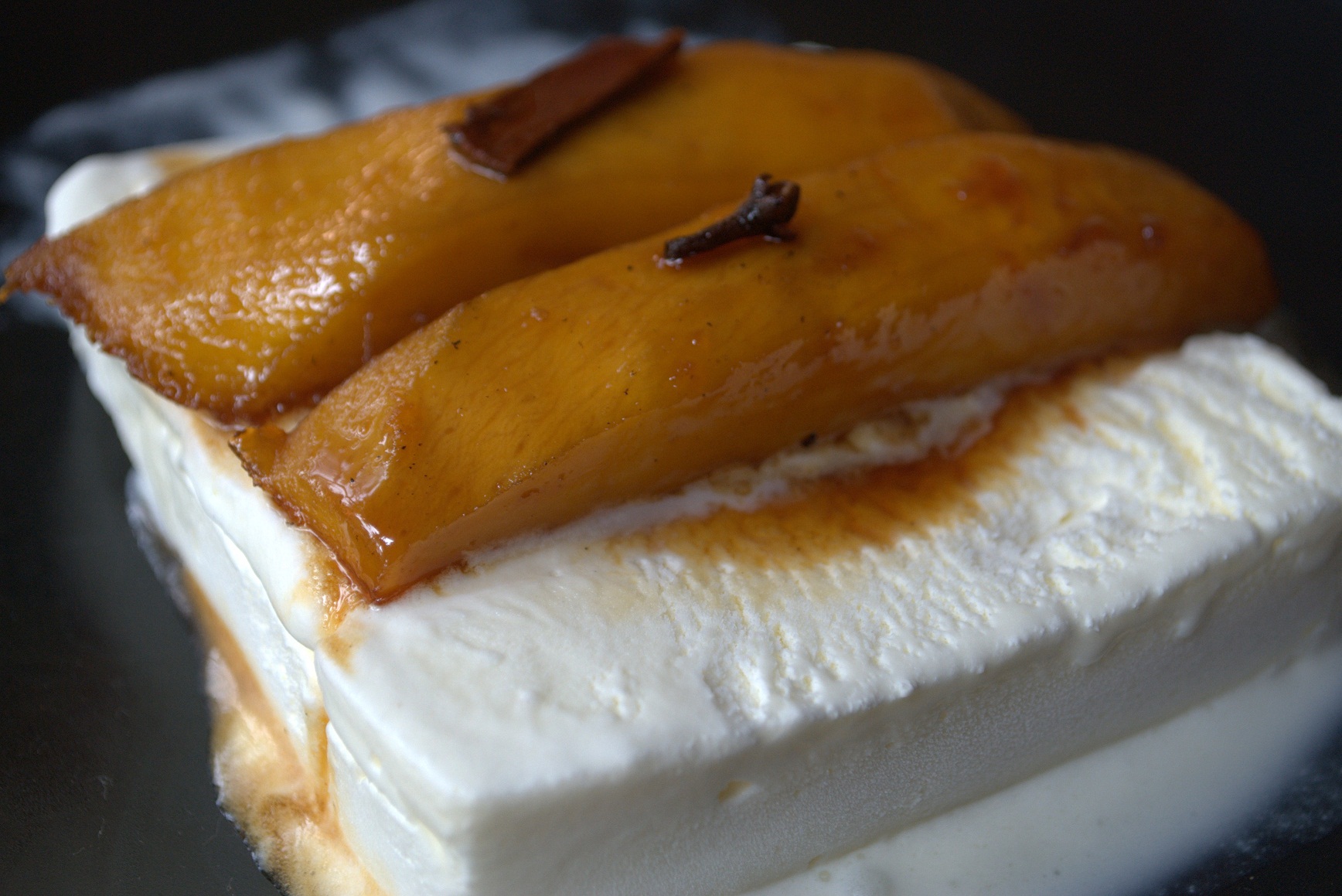 Flaming  Mango  Dessert