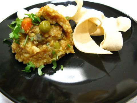 Bisi bela 