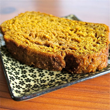 Ginger Molasses Pumpkin Bread