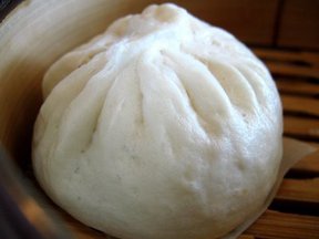 Char-siu-bao2