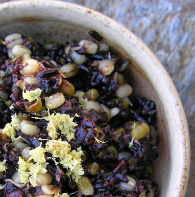 Mung Bean and Mixed Rice Sweet Congee